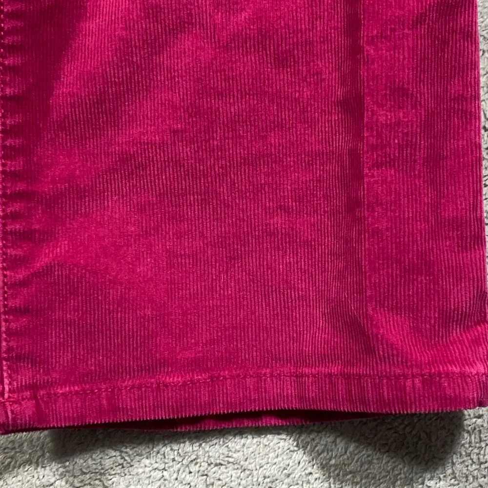 Gap 1969 Real Straight Pink Corduroy Pants‎ Womens Size 33/16 Straight Leg